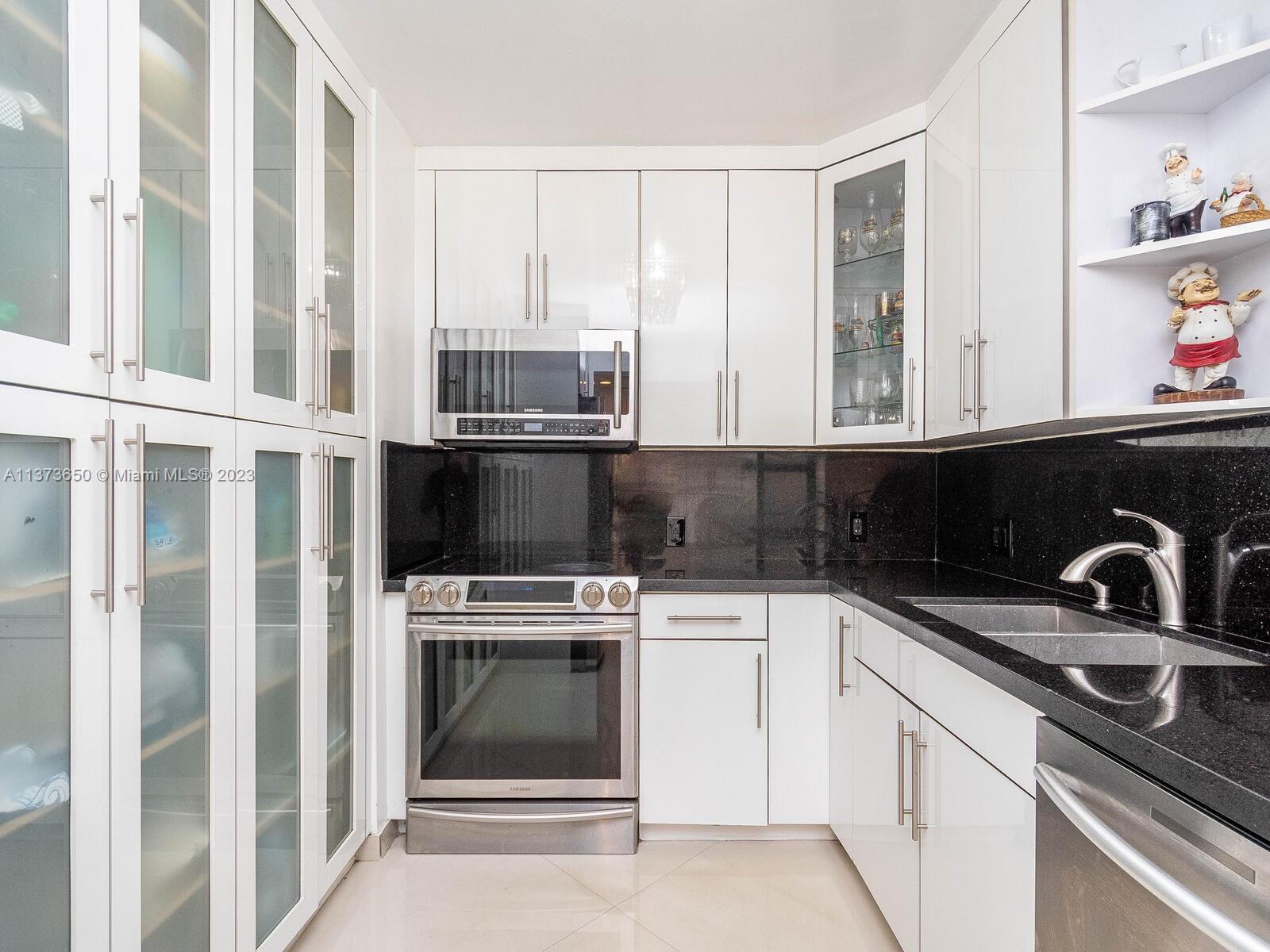 BONAVISTA CONDO - Residential