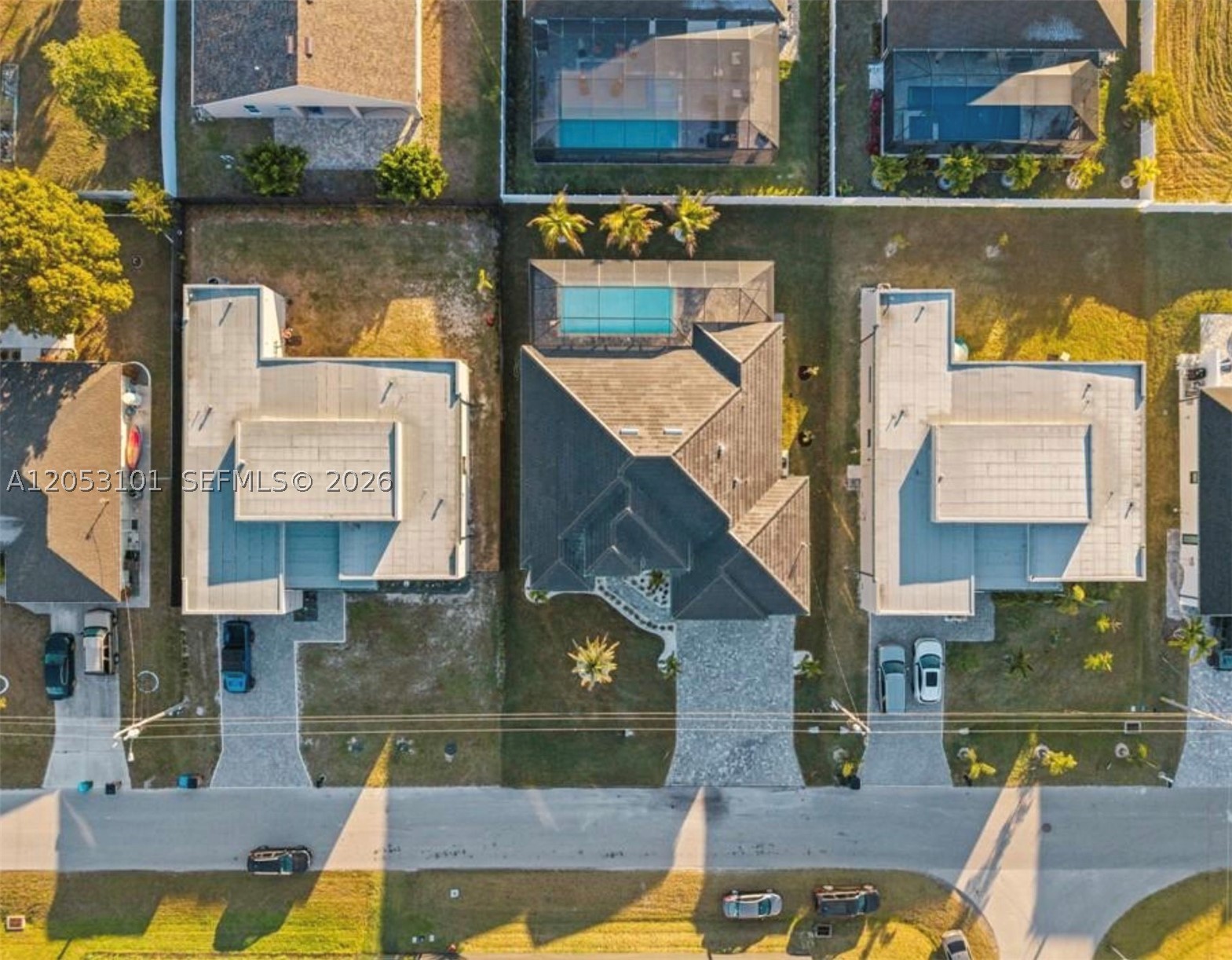 CAPE CORAL - Residential