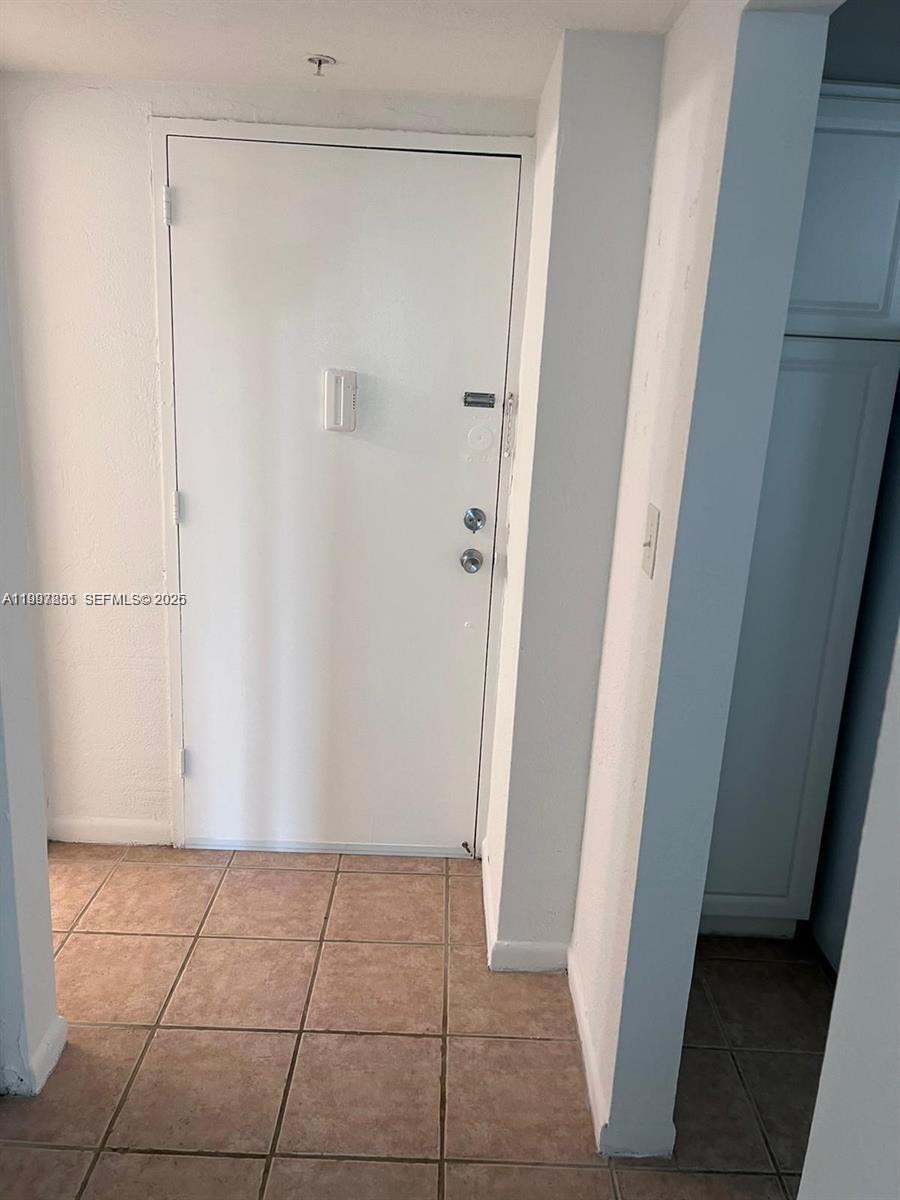 OCEANVIEW BUILDING B COND - Residential