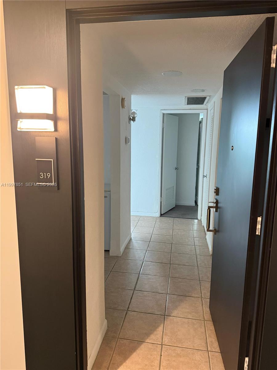 OCEANVIEW BUILDING B COND - Residential