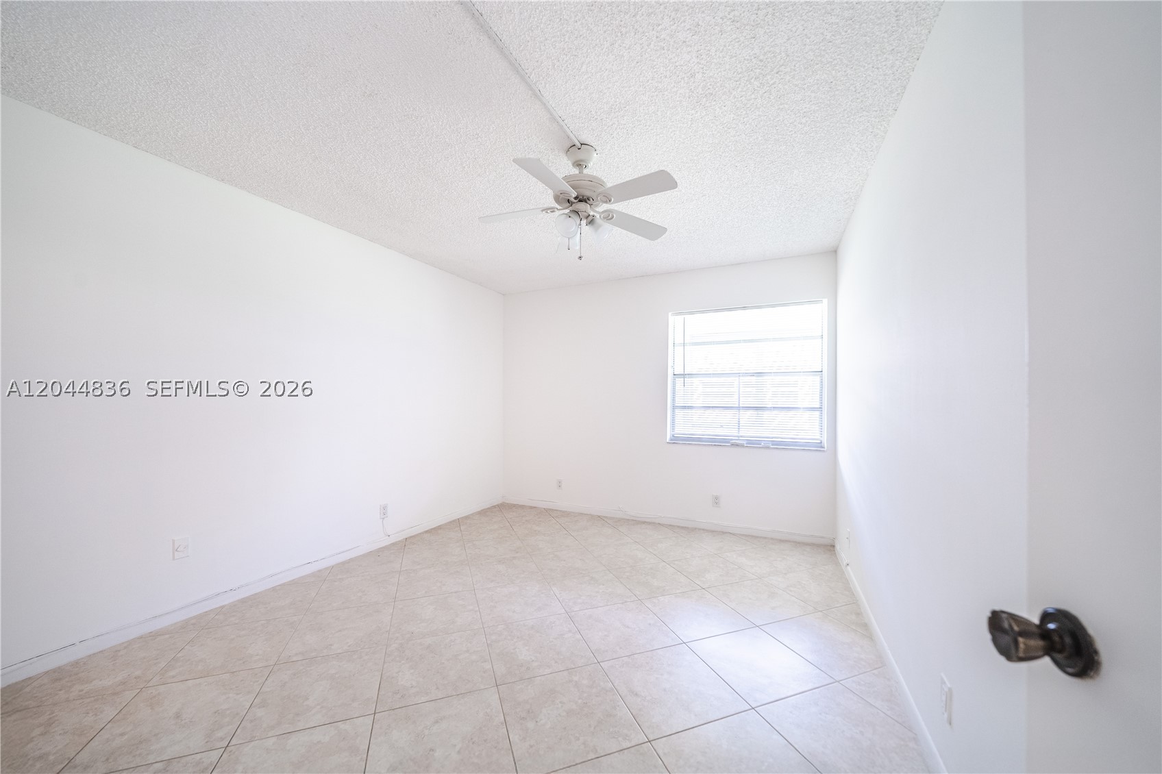 KINGS POINT NORMANDY COND - Residential