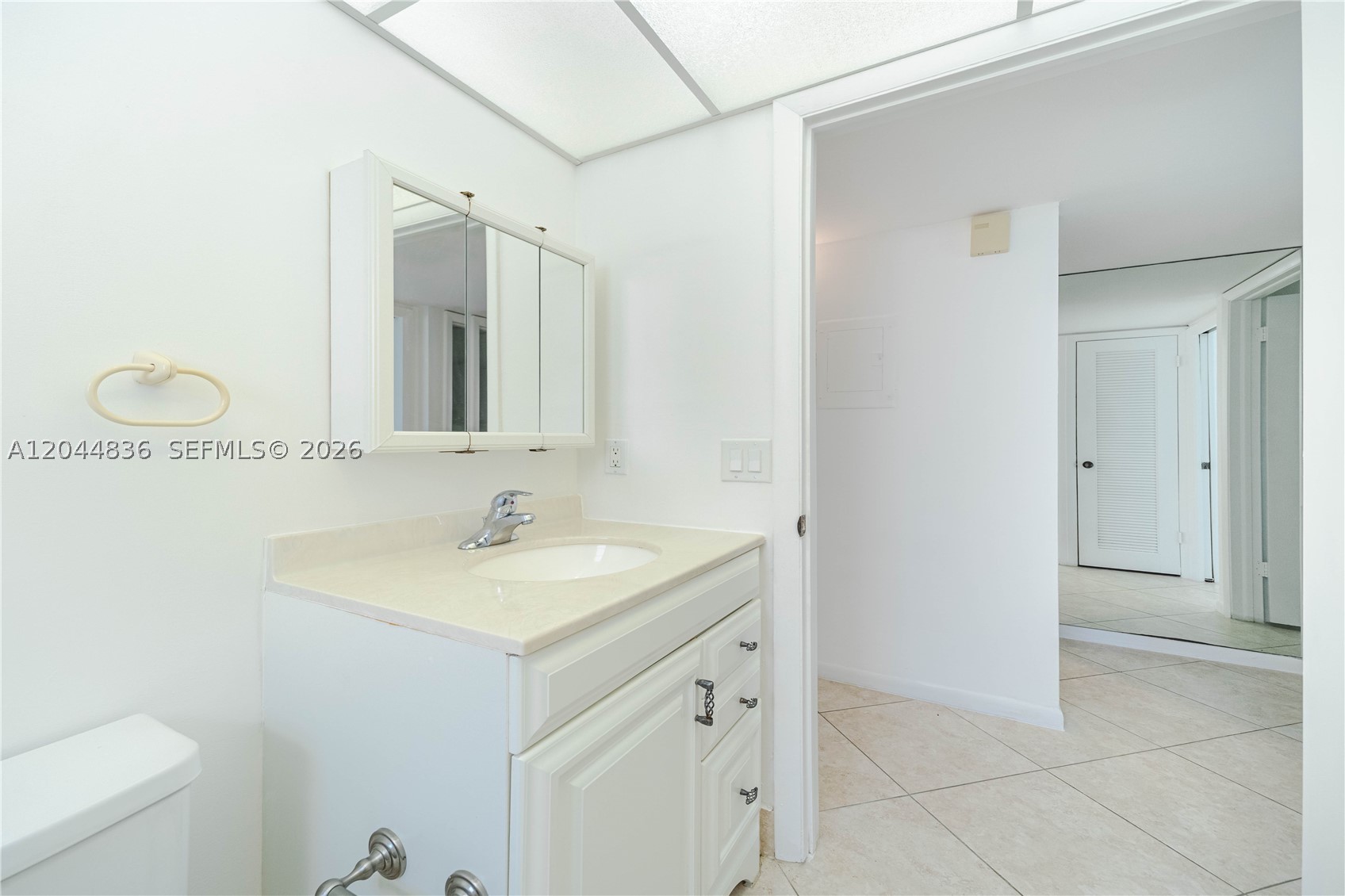 KINGS POINT NORMANDY COND - Residential