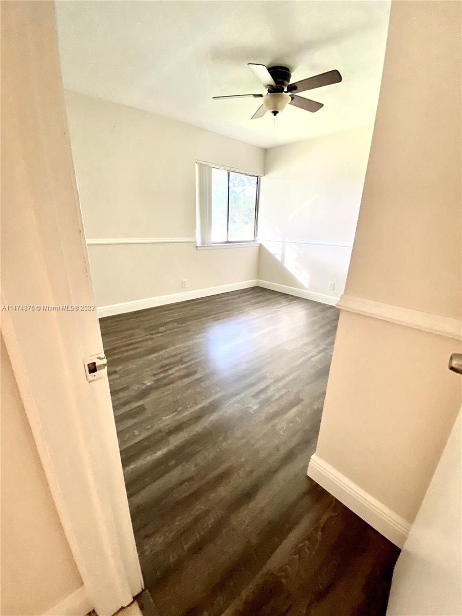 KINGSPORT ESTATES CONDO - Residential Lease