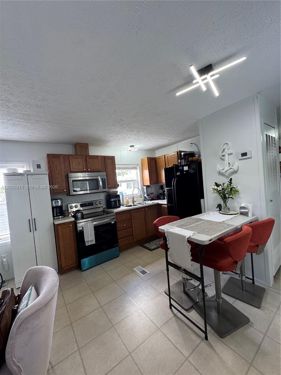 Everglades Lakes - Residential