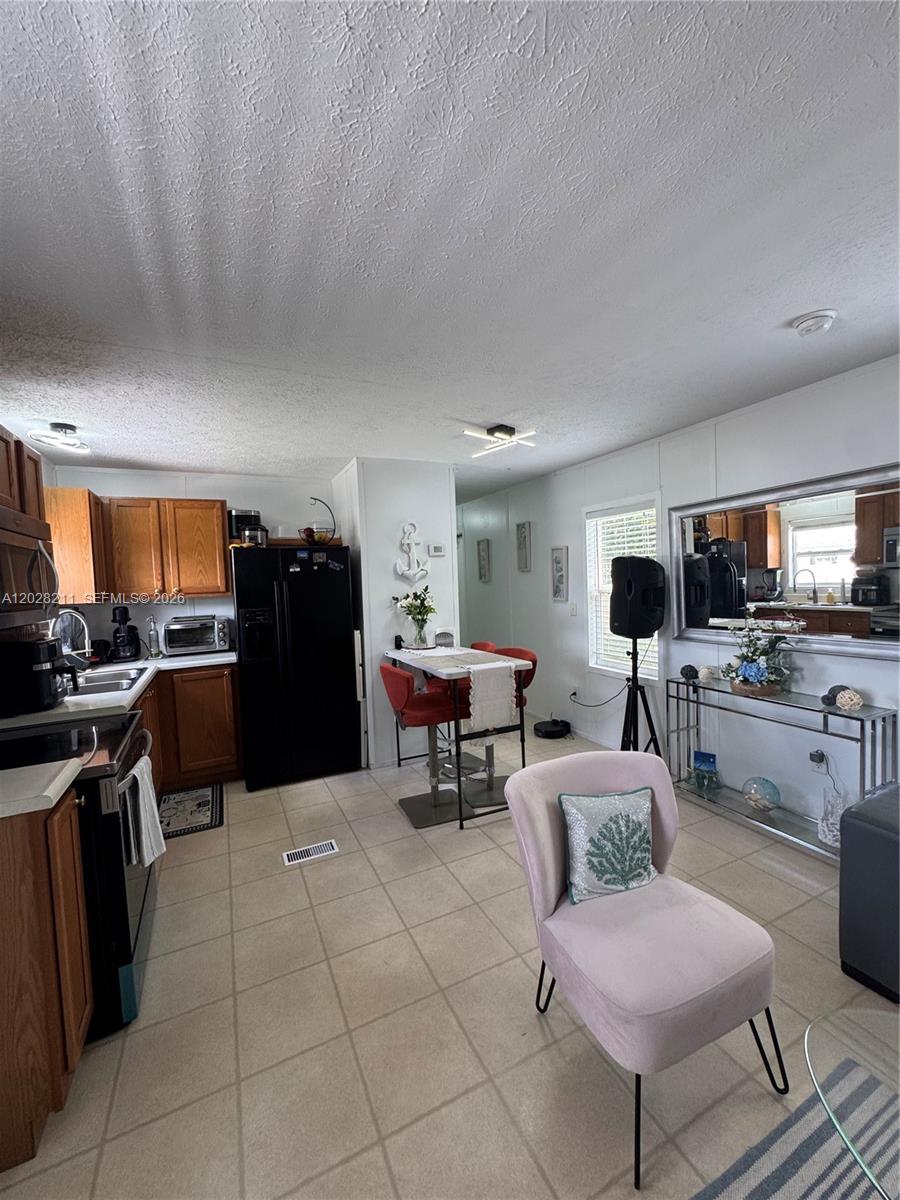 Everglades Lakes - Residential