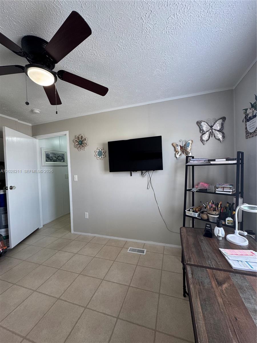 Everglades Lakes - Residential