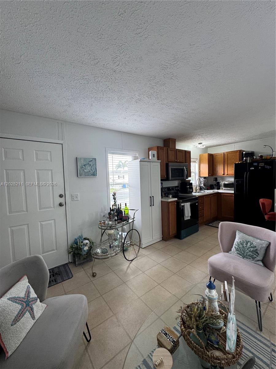 Everglades Lakes - Residential