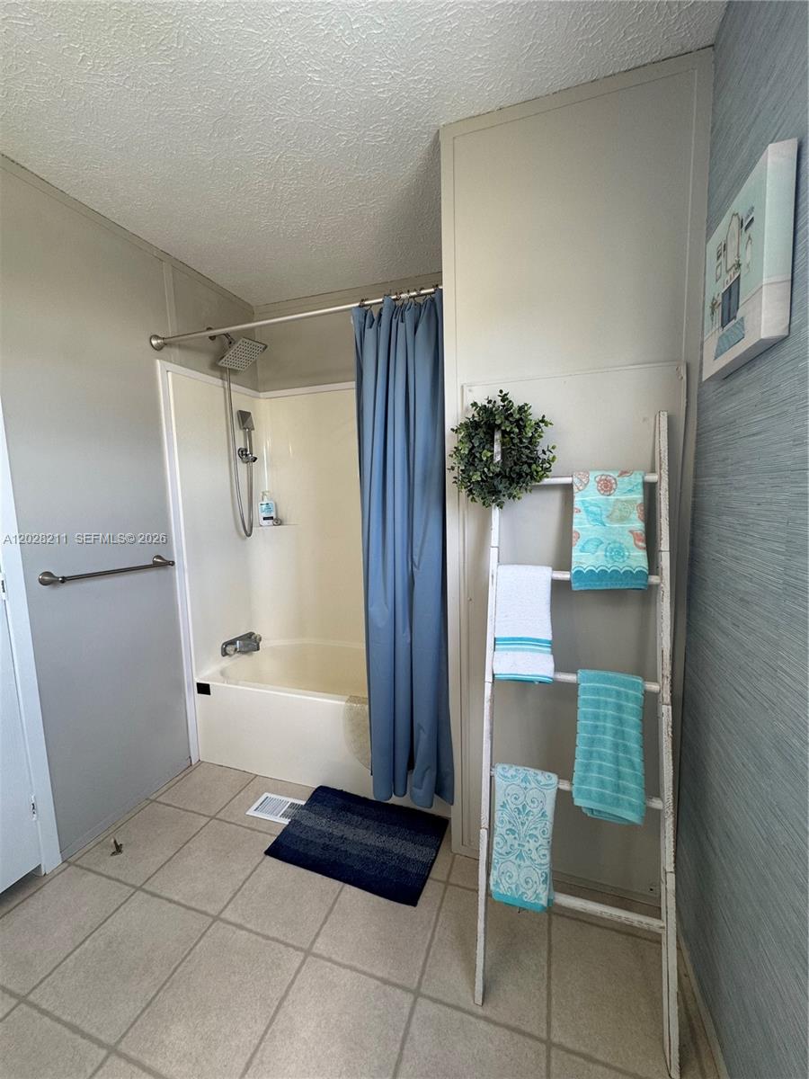 Everglades Lakes - Residential