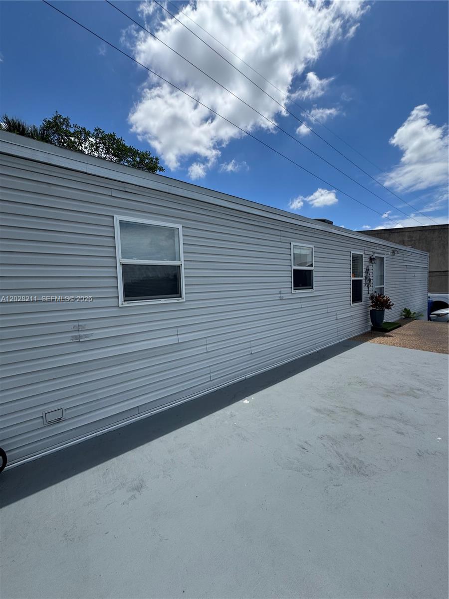 Everglades Lakes - Residential