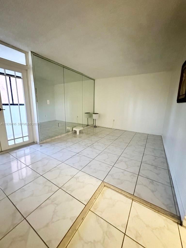 5050 CONDO - Residential Lease