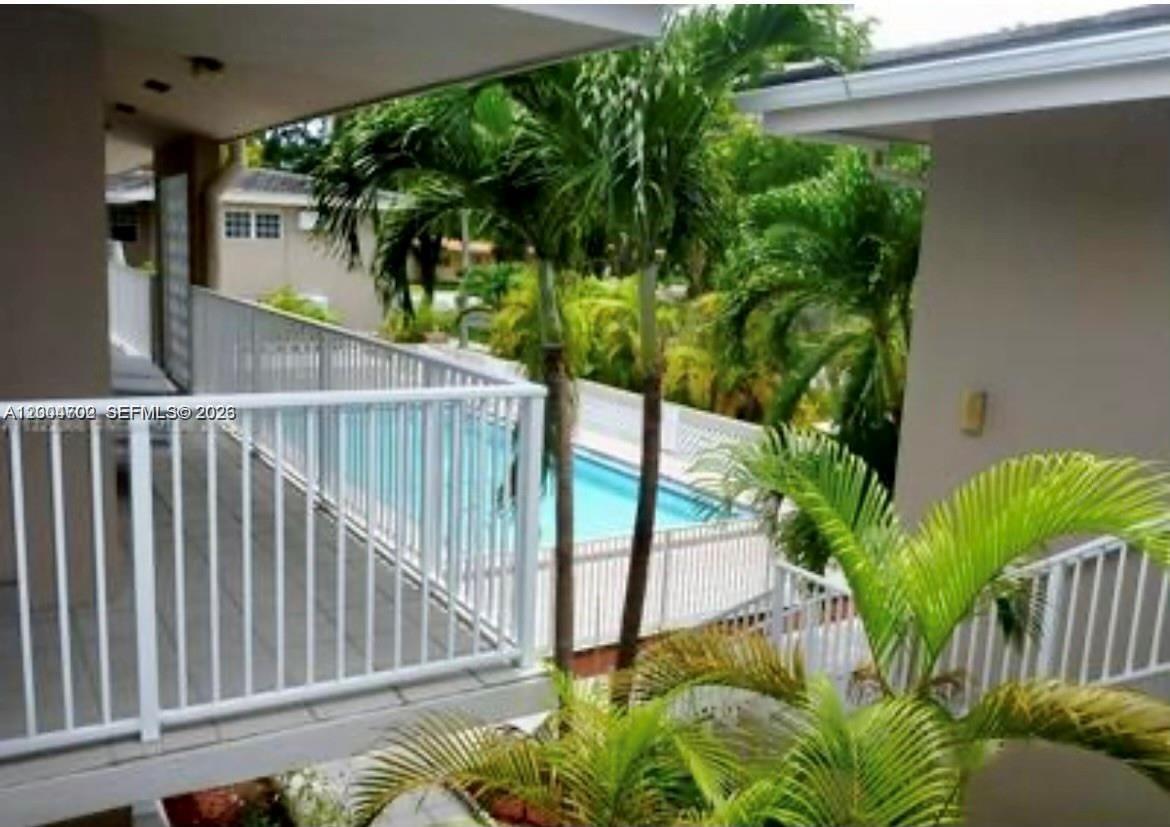 SANTONA CONDO - Residential