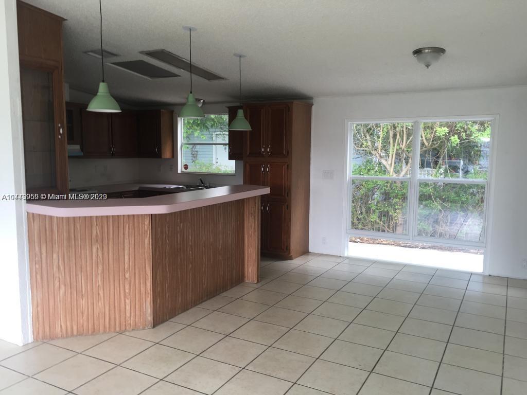 AMERICANA VILLAGE CONDO - Residential Lease