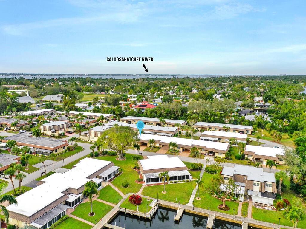 HIDDEN HARBOUR ONE CONDO - Residential