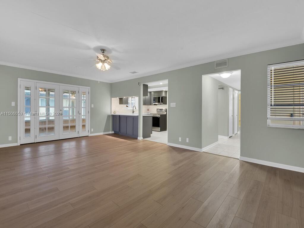HIDDEN HARBOUR ONE CONDO - Residential