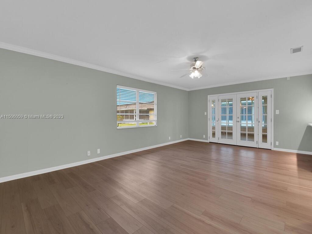 HIDDEN HARBOUR ONE CONDO - Residential