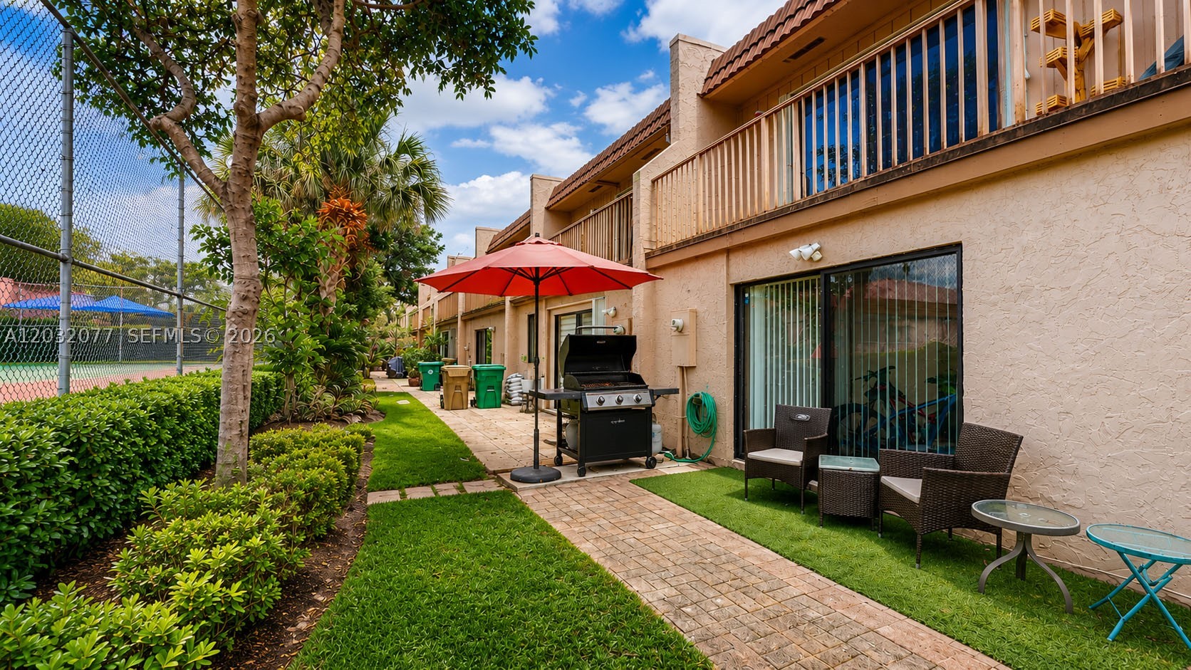 VALENCIA VILLAGE CONDO PH - Residential Lease