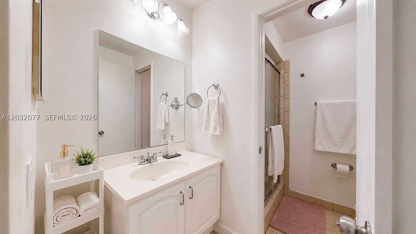 VALENCIA VILLAGE CONDO PH - Residential Lease
