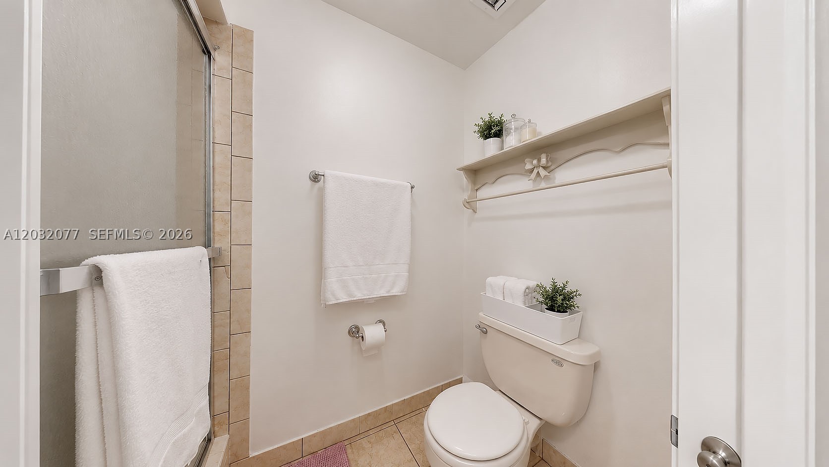 VALENCIA VILLAGE CONDO PH - Residential Lease