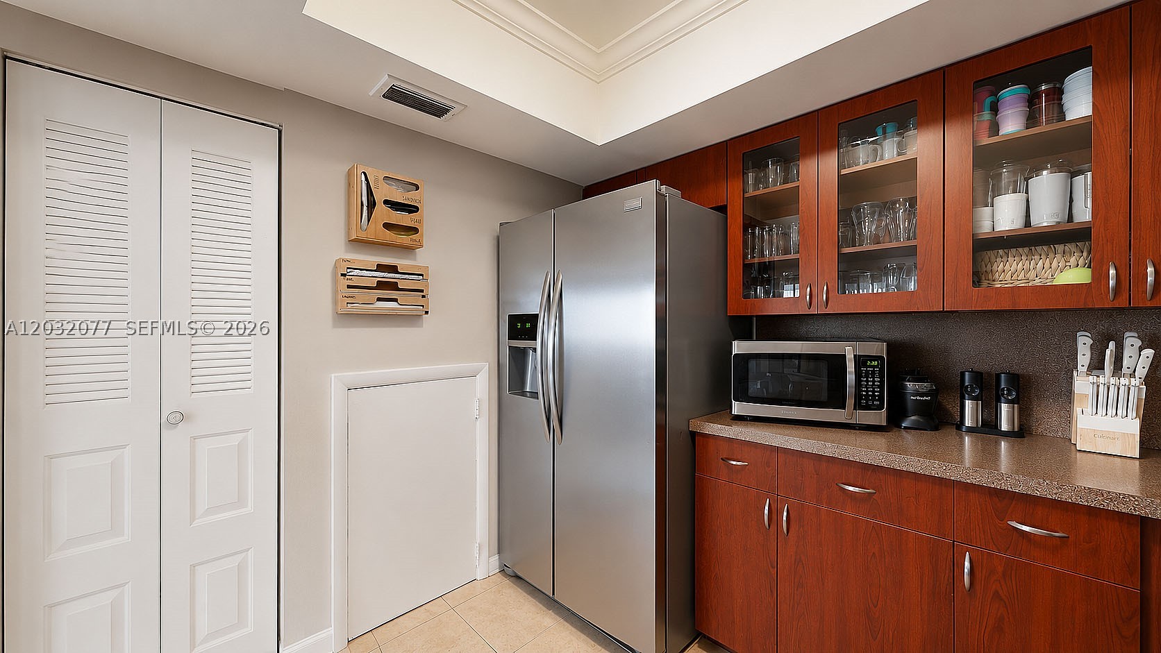 VALENCIA VILLAGE CONDO PH - Residential Lease