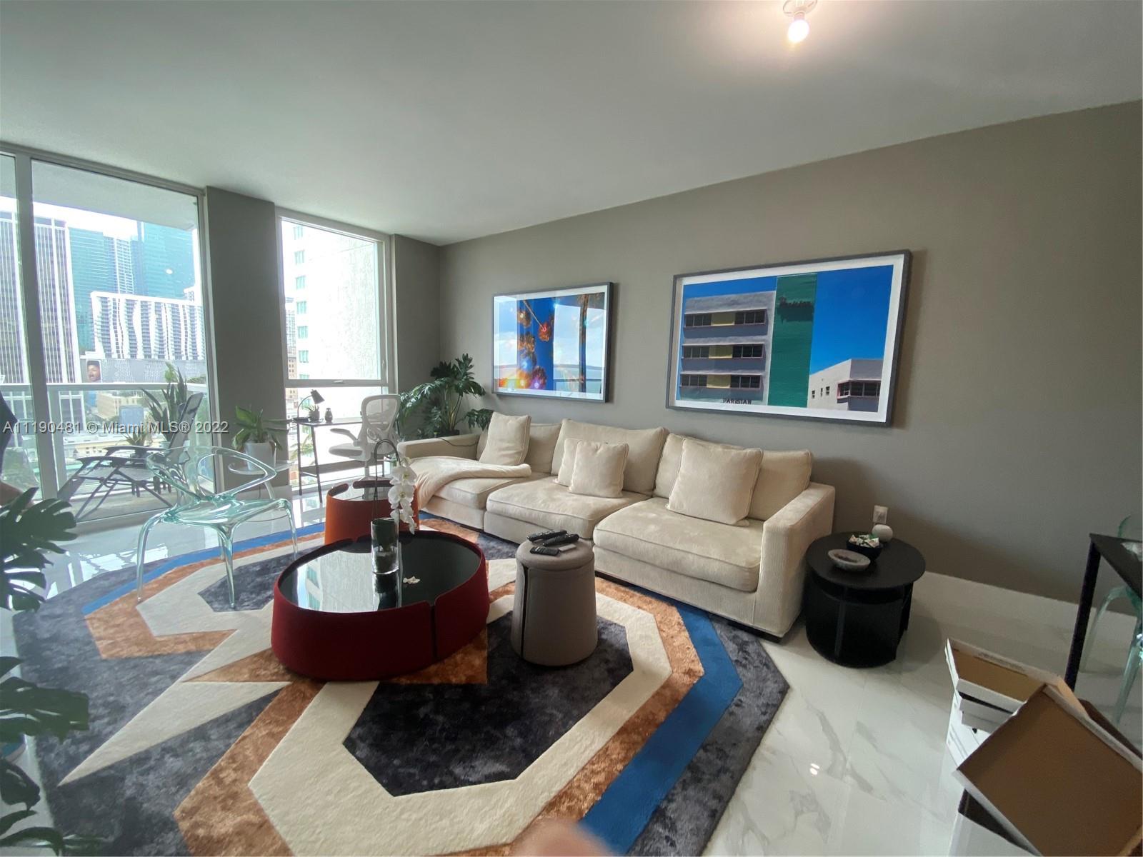 VIZCAYNE NORTH CONDO - Residential Lease