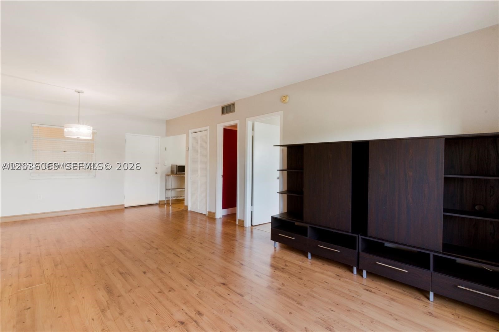 SIBONEY GARDENS CONDO - Residential Lease