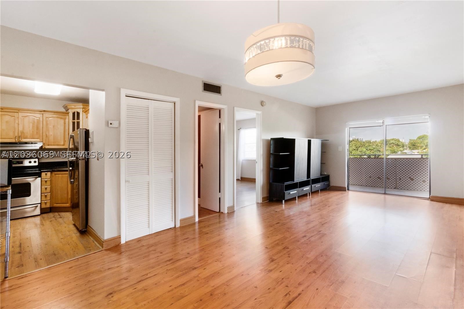 SIBONEY GARDENS CONDO - Residential Lease