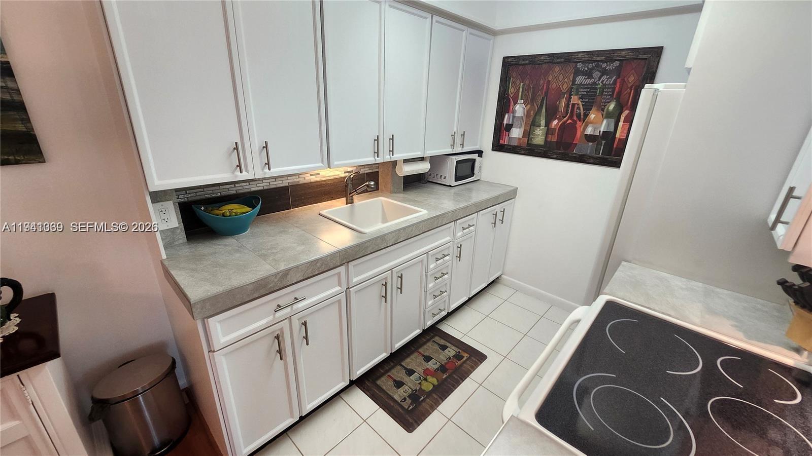 NEWPORT U CONDO - Residential