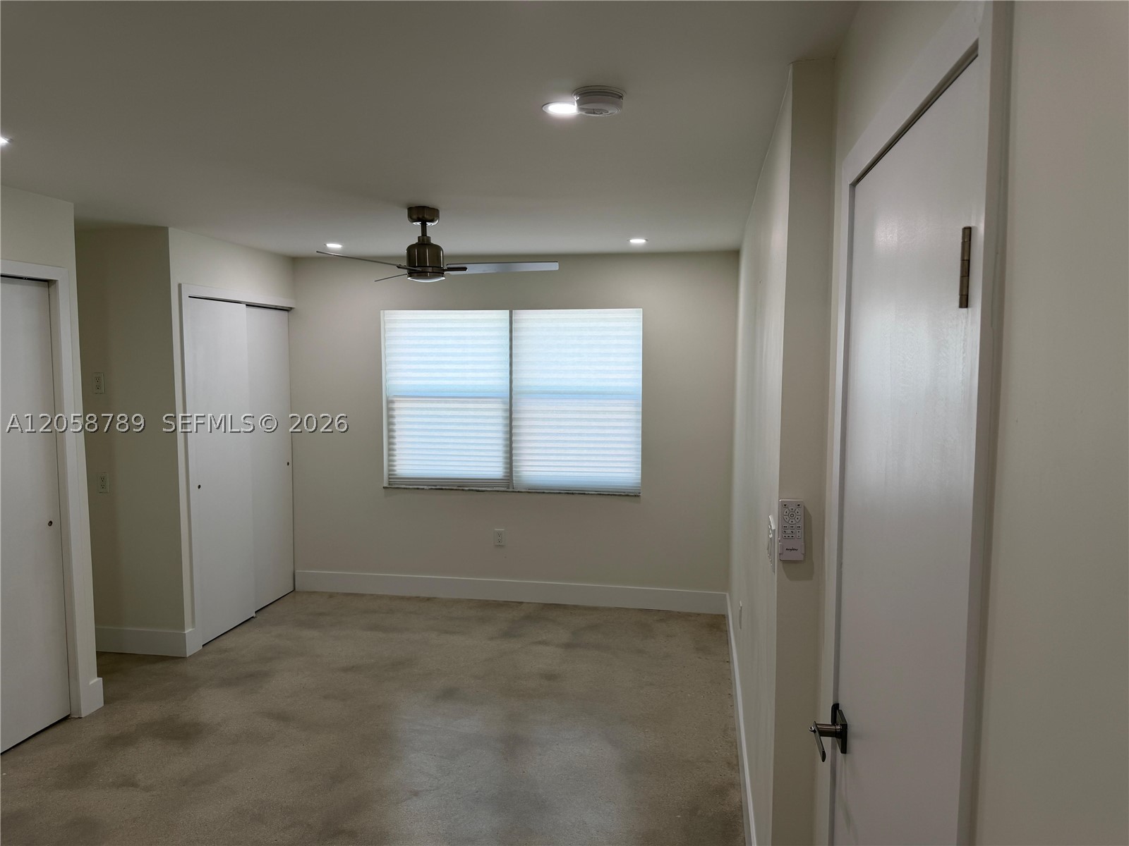 CONTINUUM CONDO PH II - Residential