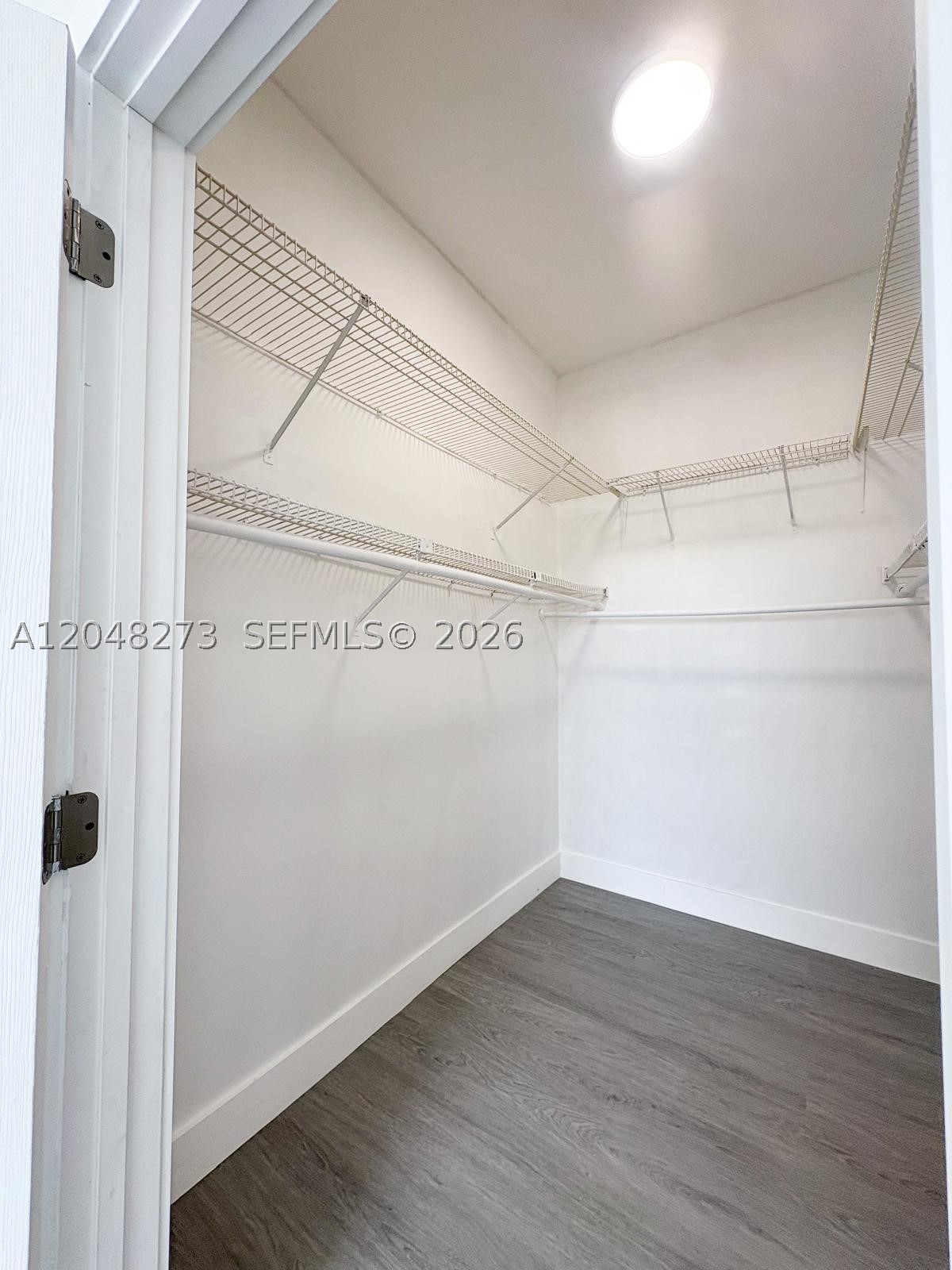 ROYAL PALMS CONDO - Residential