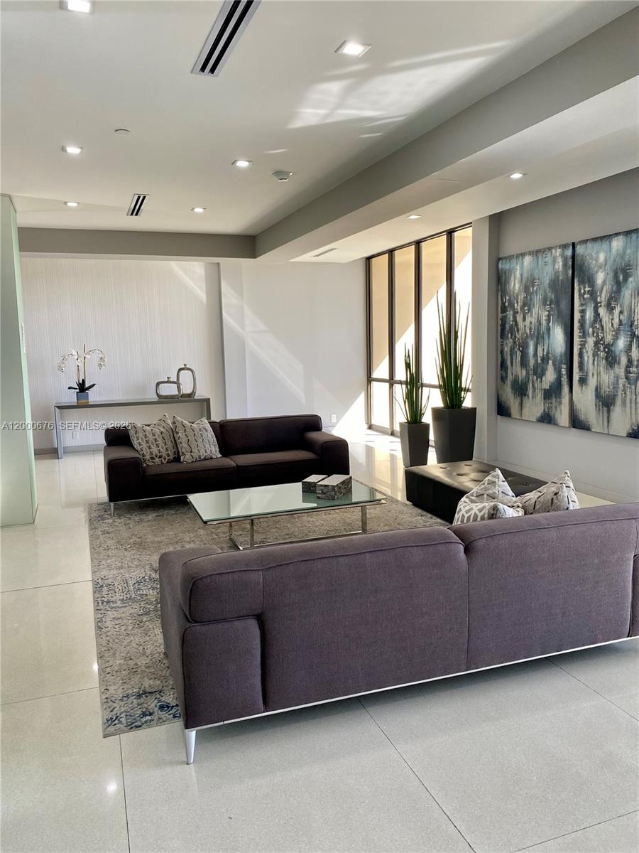 CORONADO CONDO- TOWER II - Residential