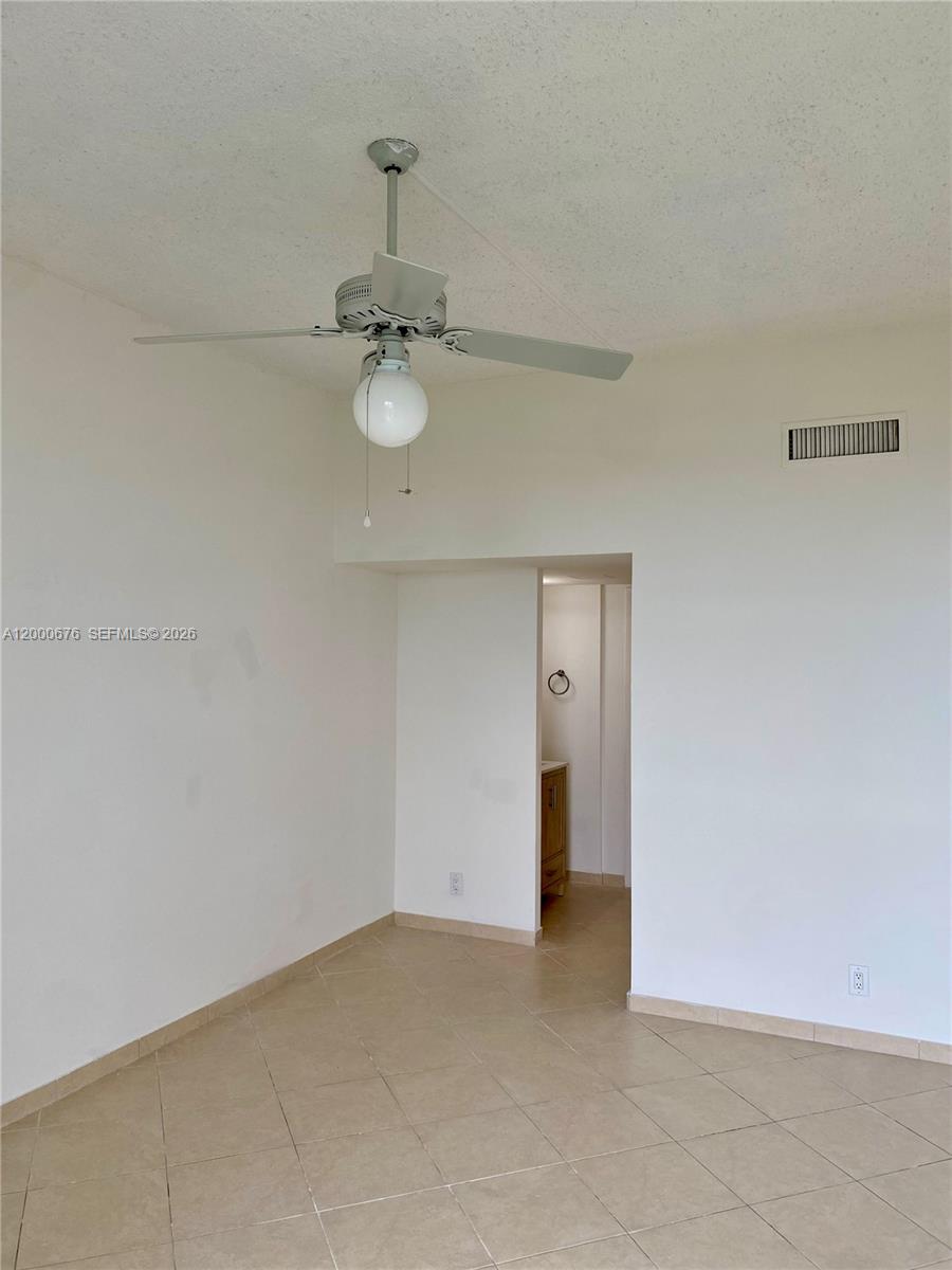 CORONADO CONDO- TOWER II - Residential
