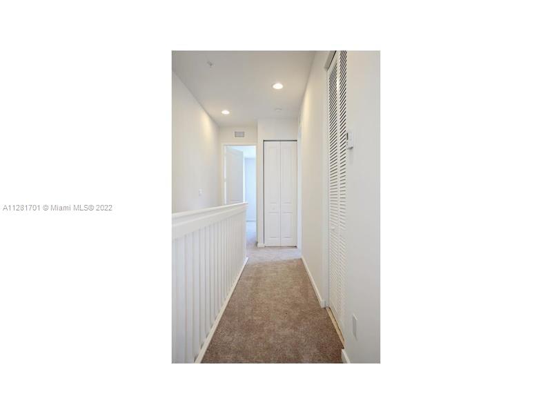 CALABRIA II - Residential Lease