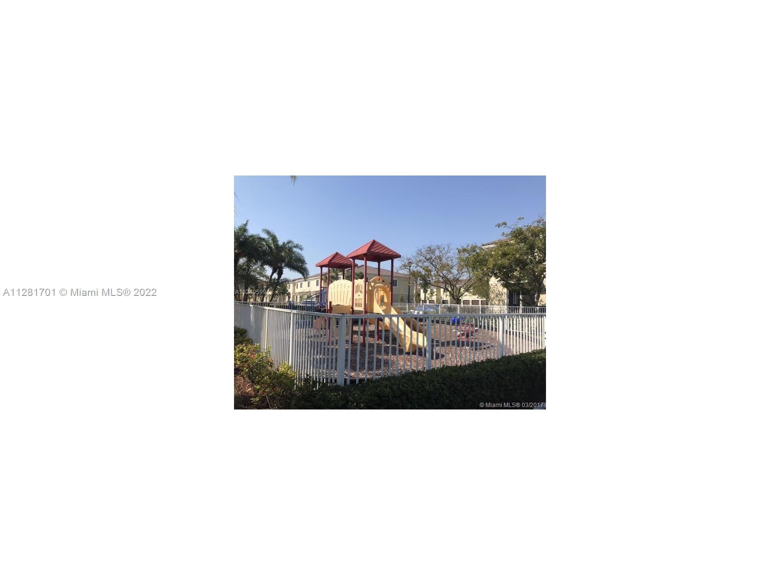 CALABRIA II - Residential Lease