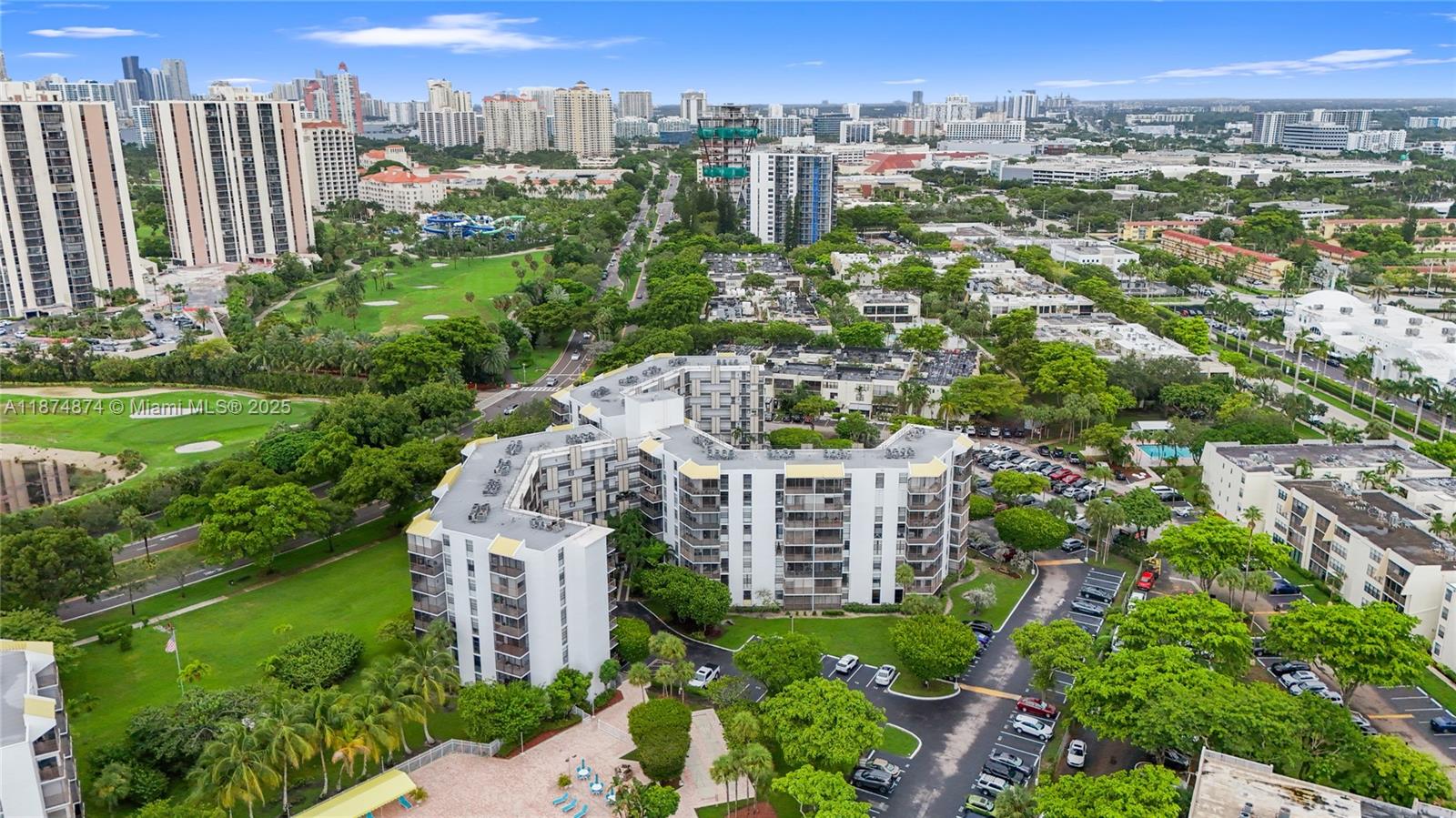 BISCAYA IV CONDO - Residential