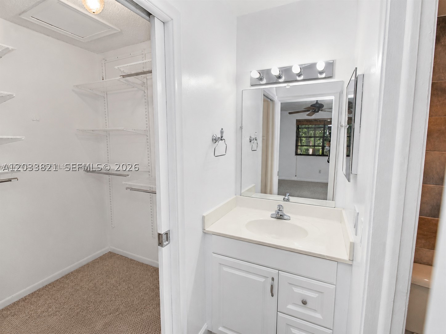 KINGS CREEK WEST CONDO BL - Residential