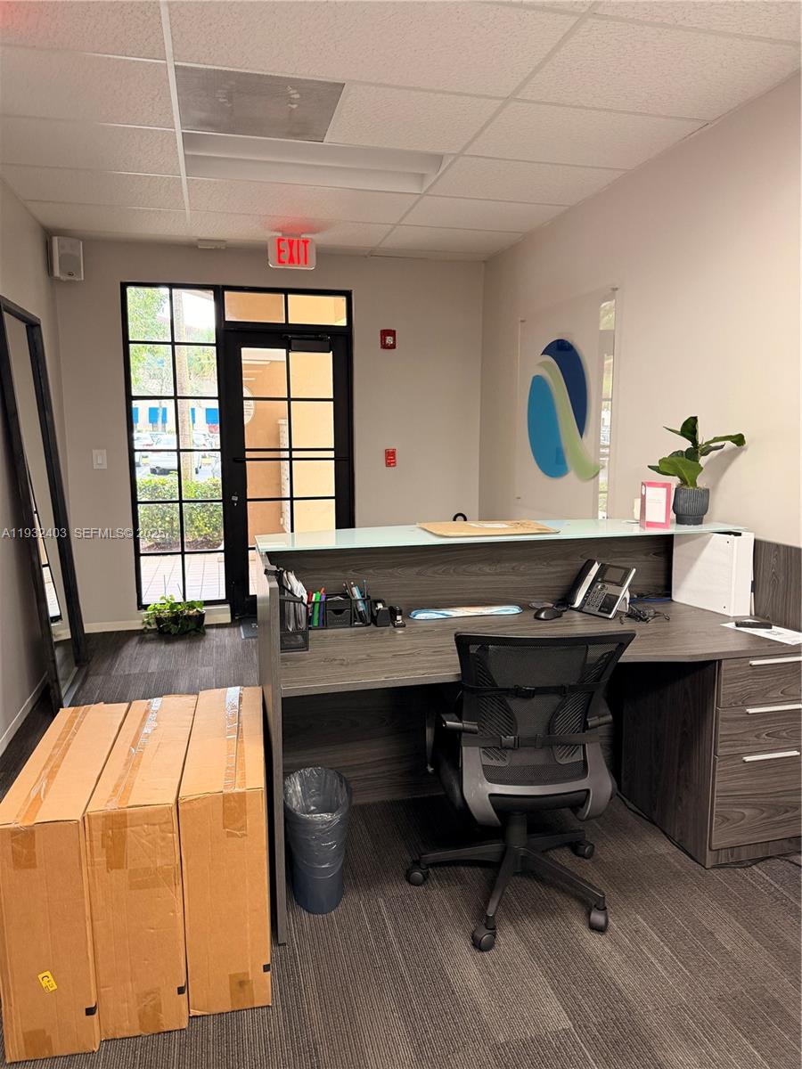 NNN OFFICE LEASE
17.50/SF/YEAR AND CAM 11.71 SF/YEAR 
TRIPLE NET PROPERTY