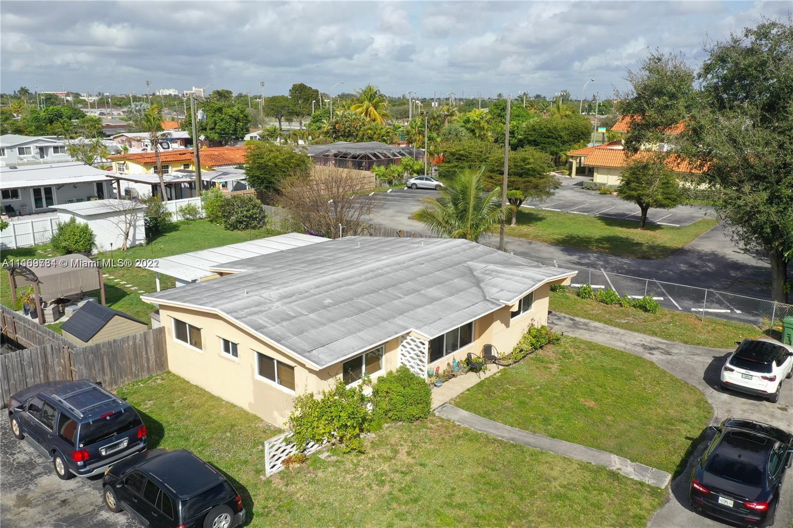PALM SPRINGS ESTS SEC B - Residential
