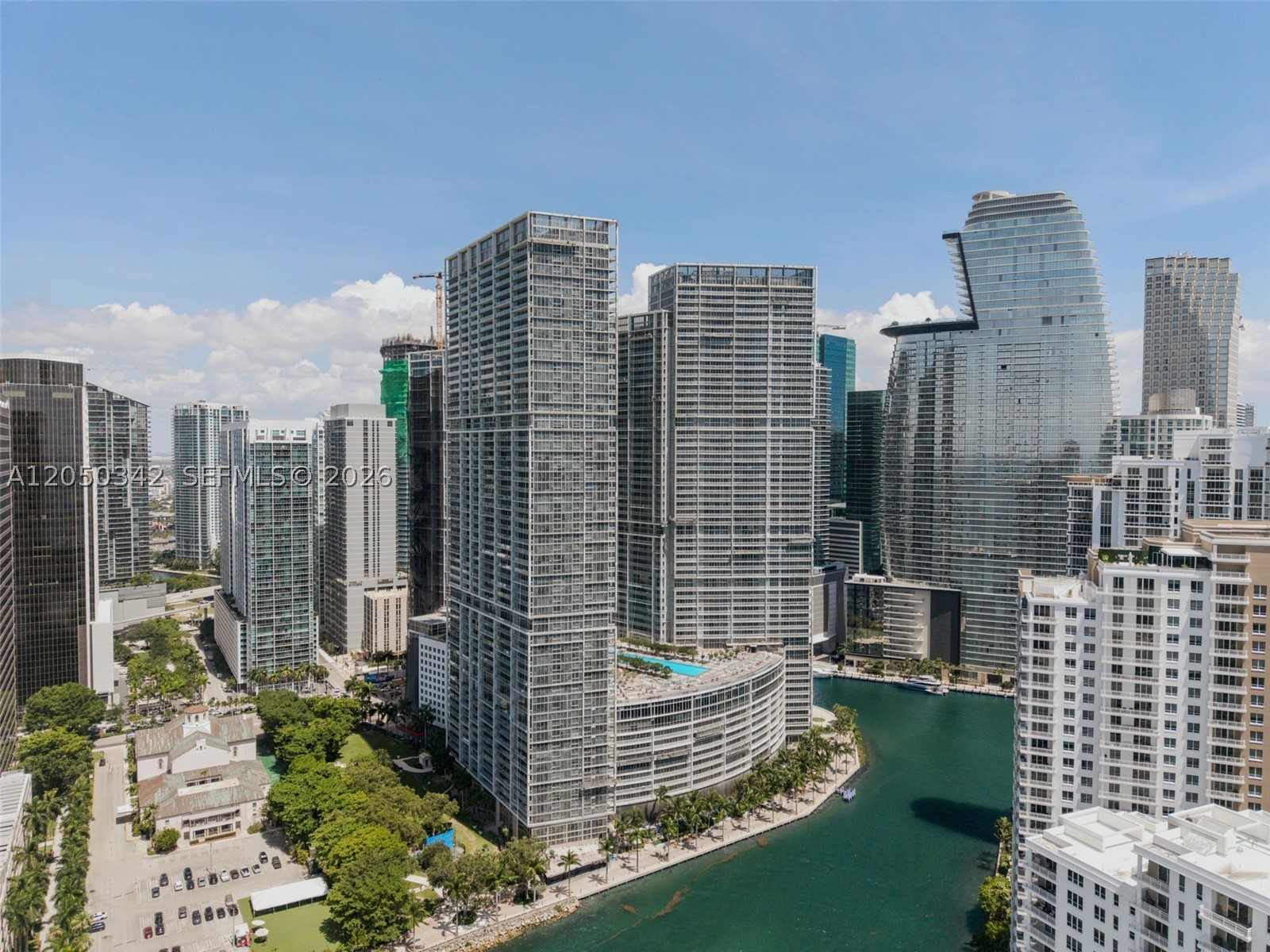 ICON BRICKELL NO TWO - Residential