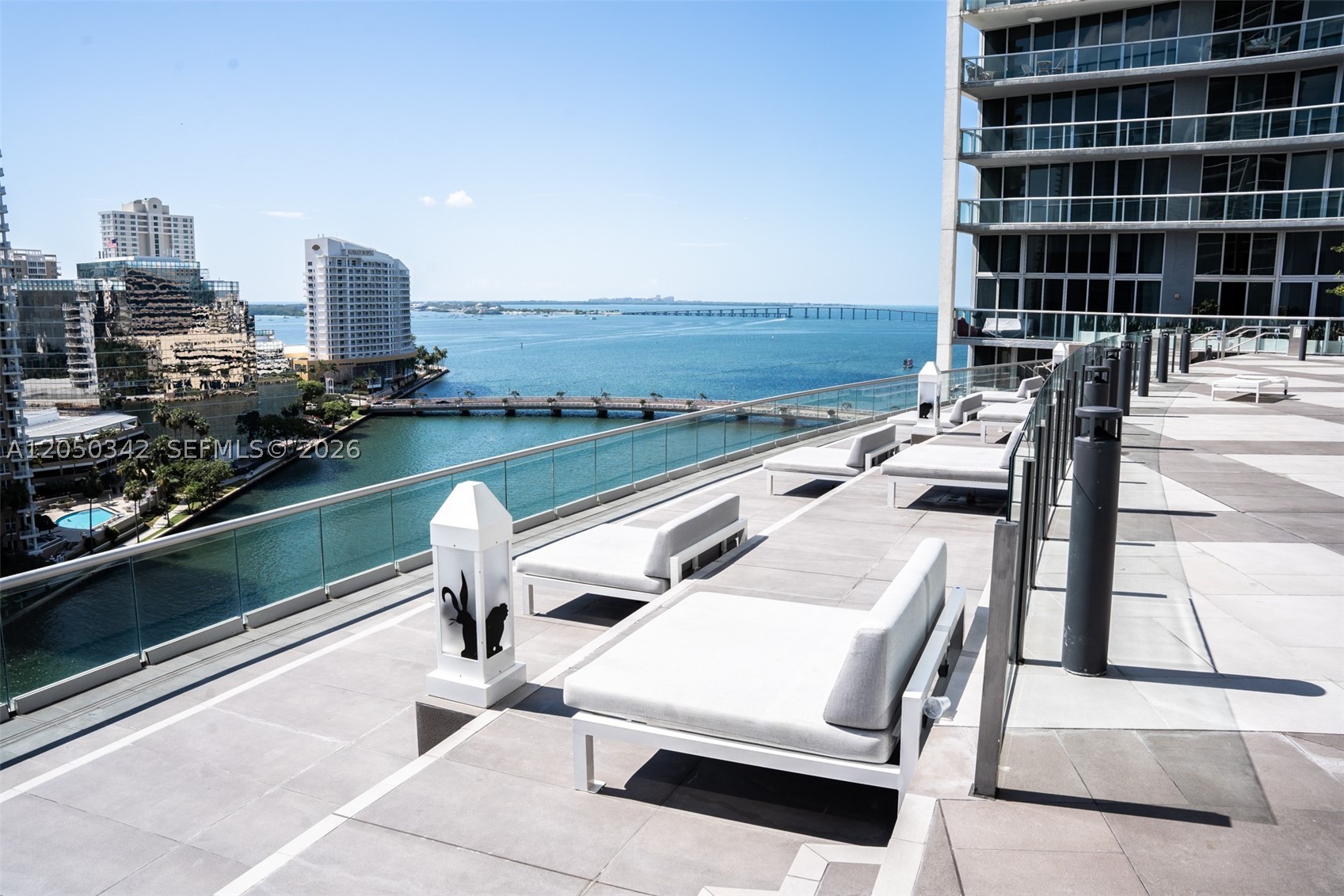 ICON BRICKELL NO TWO - Residential