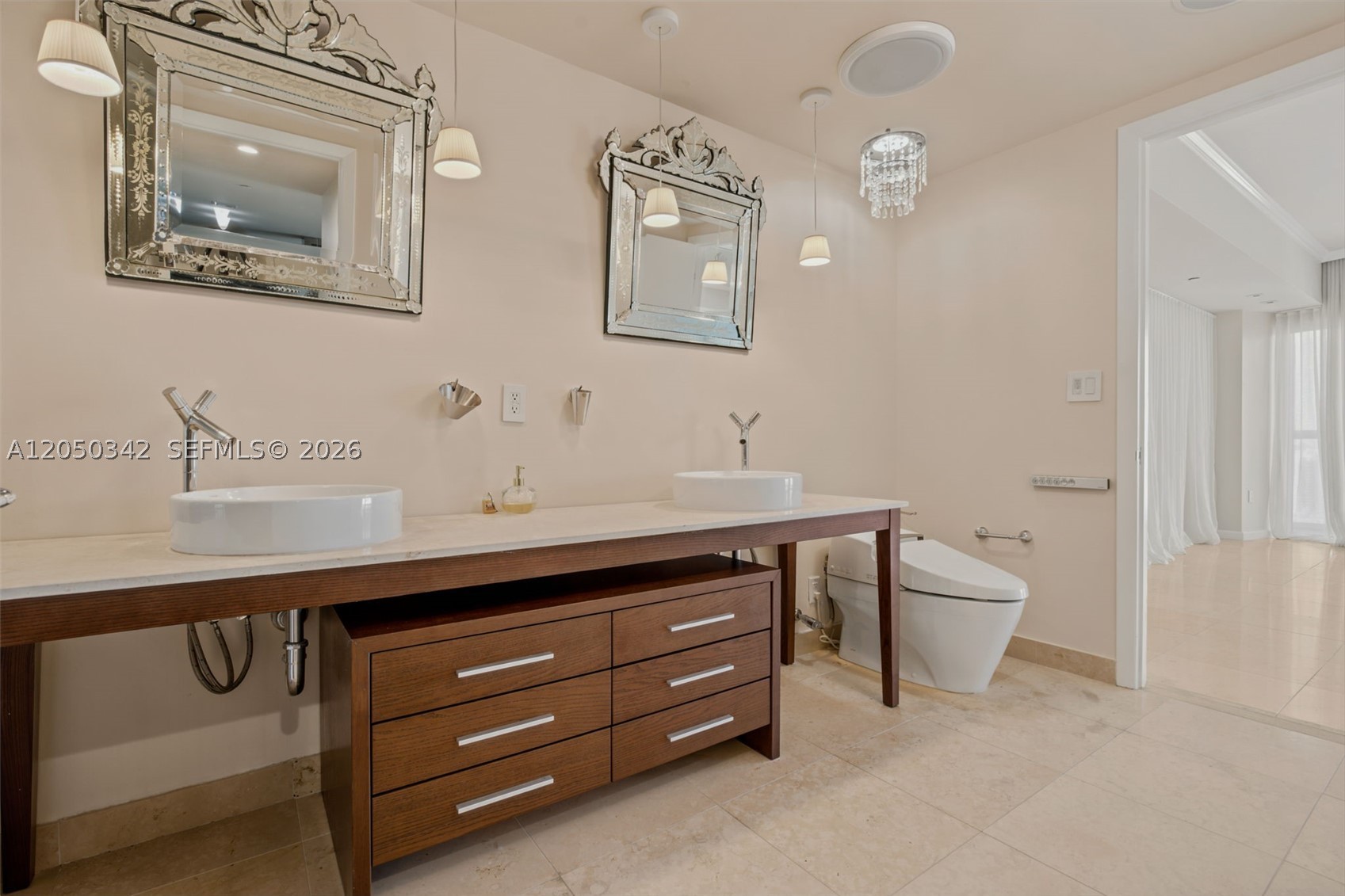 ICON BRICKELL NO TWO - Residential