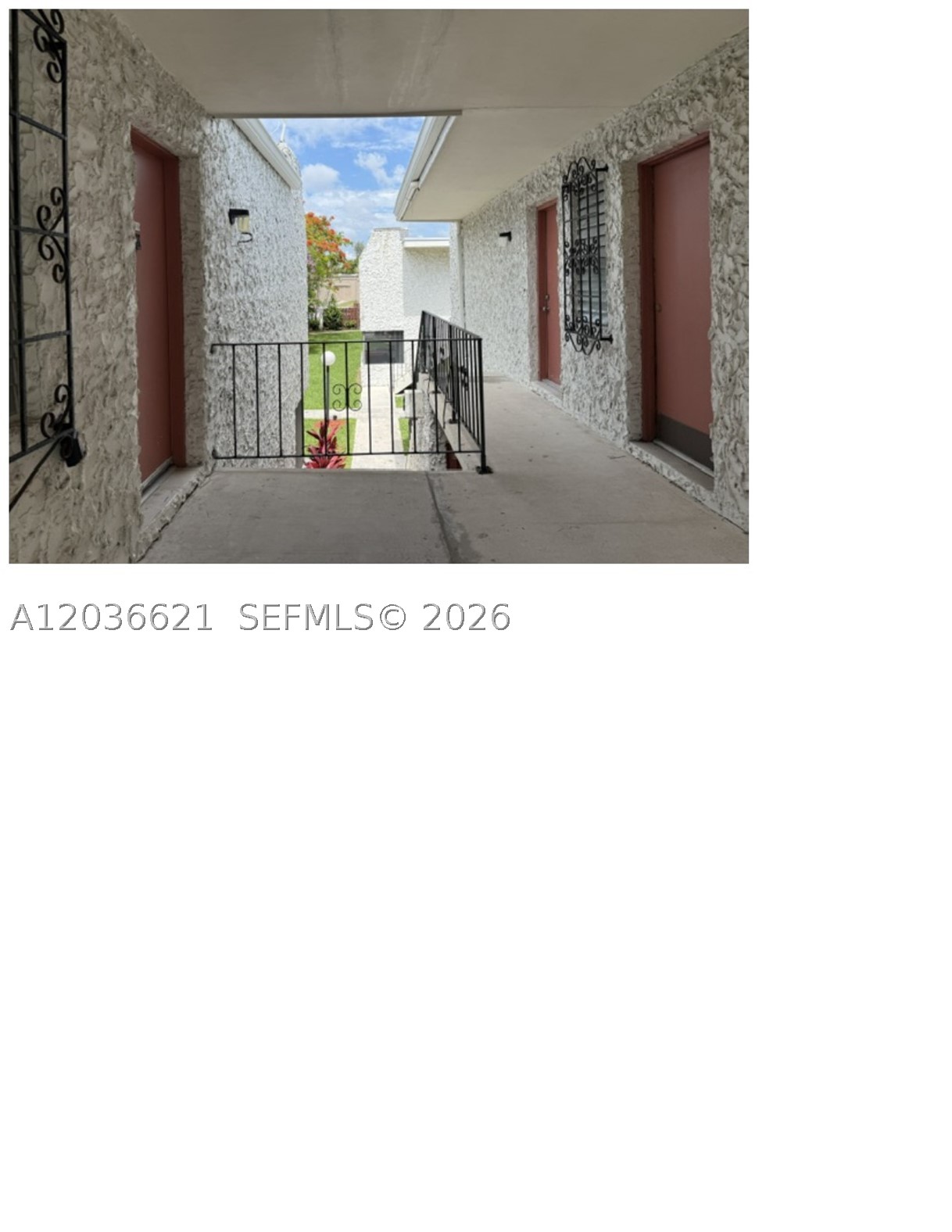 CASA GRANADA CONDO - Residential Lease