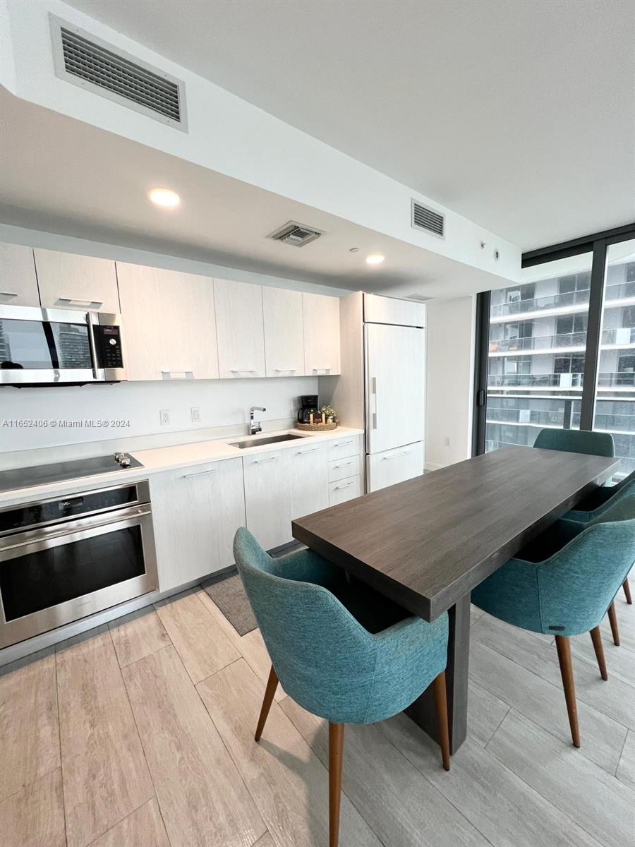 BRICKELL HEIGHTS WEST CON - Residential Lease