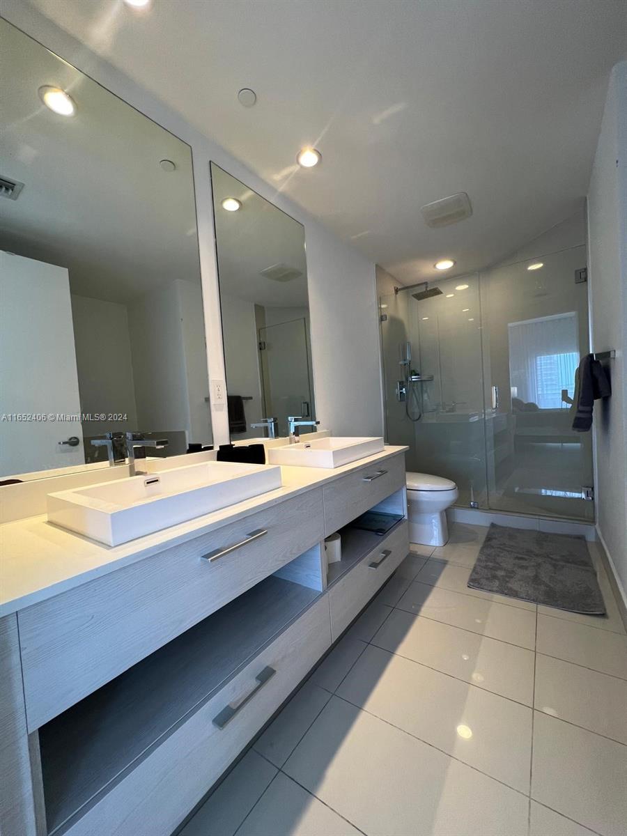BRICKELL HEIGHTS WEST CON - Residential Lease