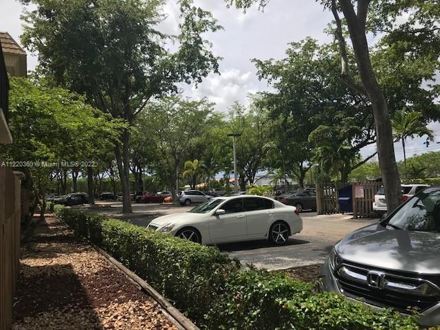 COURTYARDS AT KENDALL CON - Residential Lease