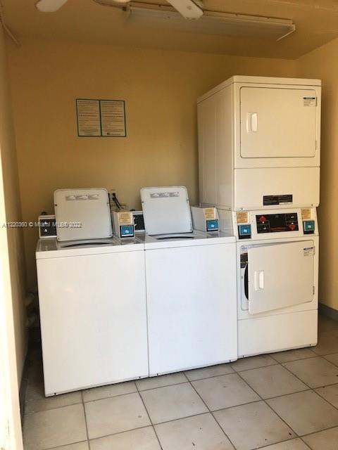 COURTYARDS AT KENDALL CON - Residential Lease