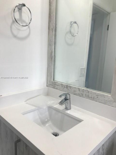 COURTYARDS AT KENDALL CON - Residential Lease