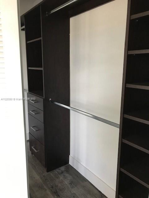 COURTYARDS AT KENDALL CON - Residential Lease