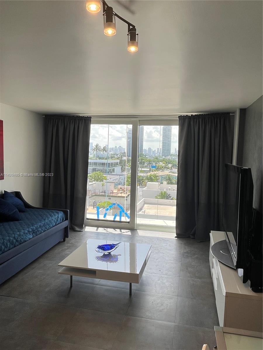 OCEAN POINT CONDO - Residential Lease