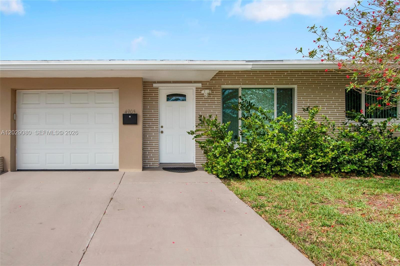 MAINLANDS OF TAMARAC LAKE - Residential