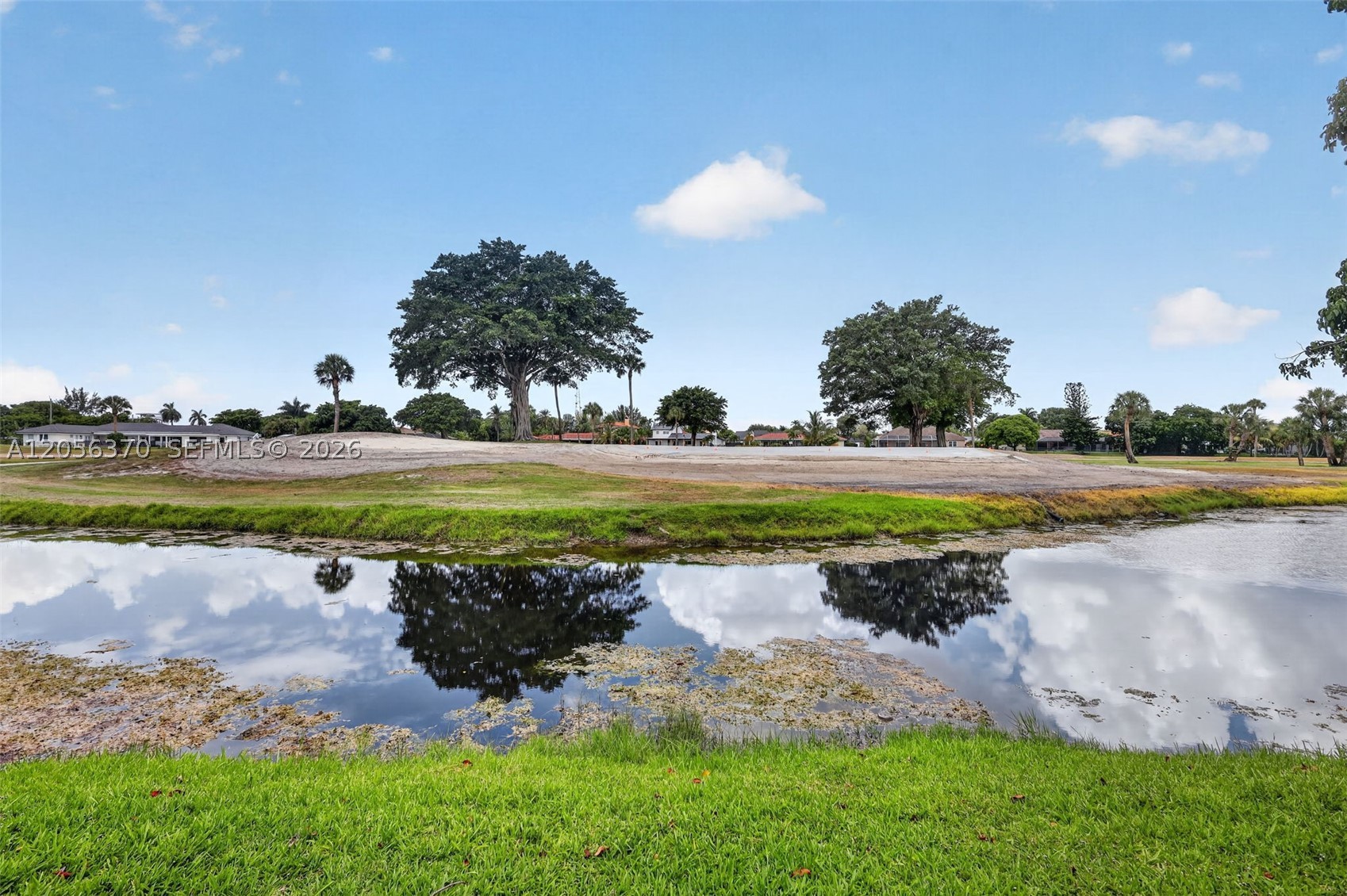 COUNTRY CLUB OF MIAMI FAI - Residential
